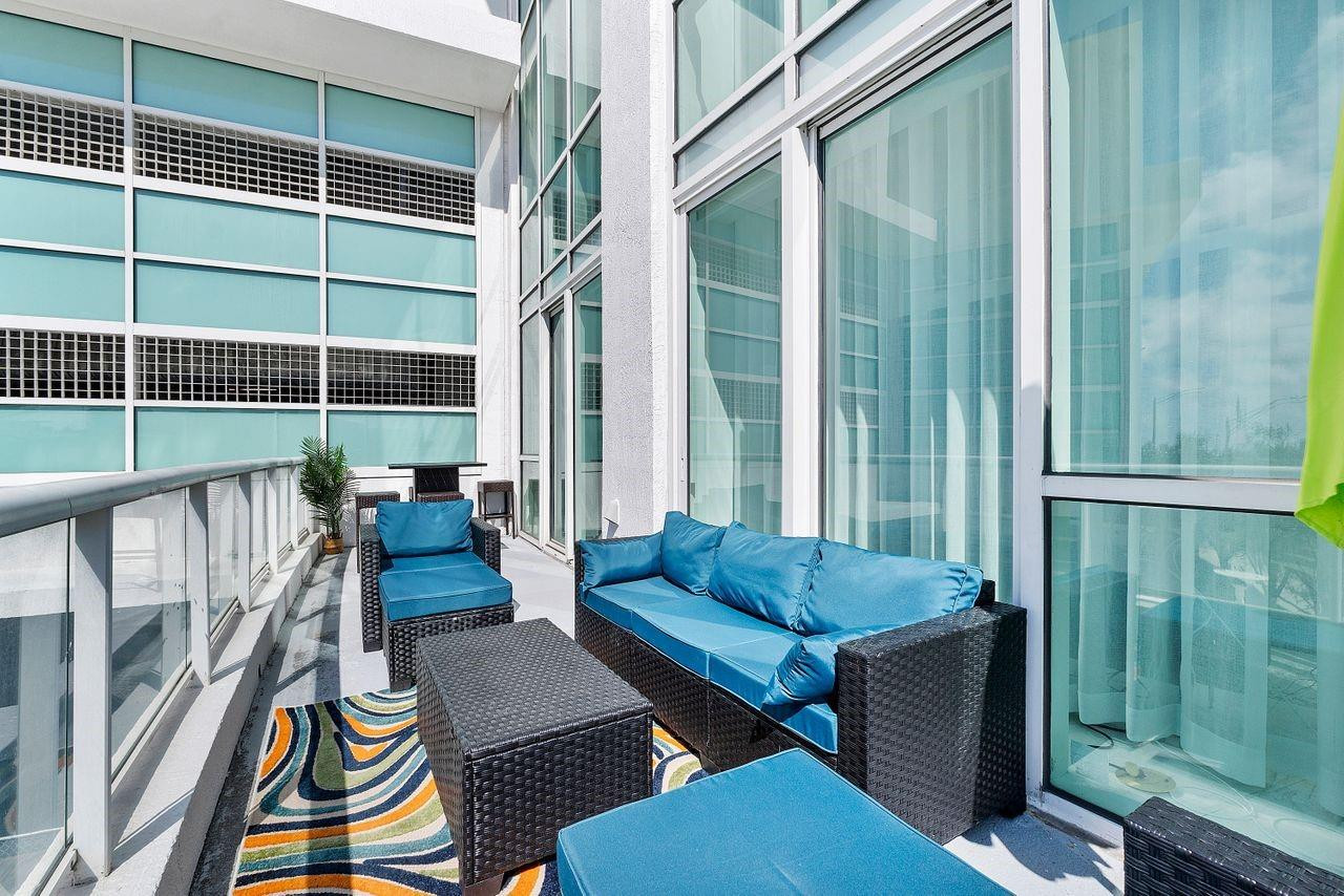 1 N Ocean Blvd 207