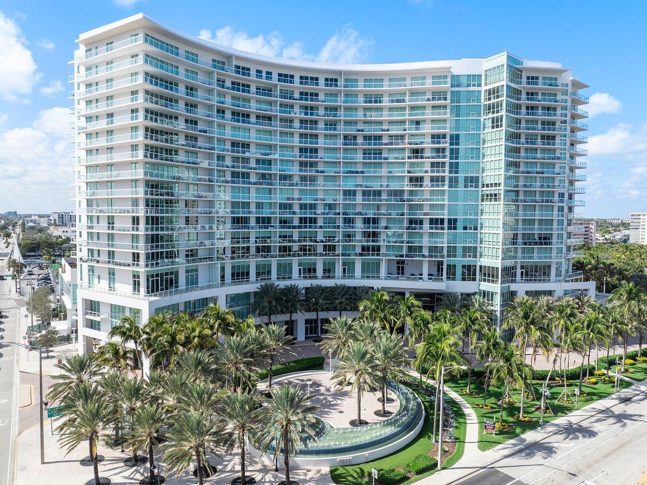 1 N Ocean Blvd 207