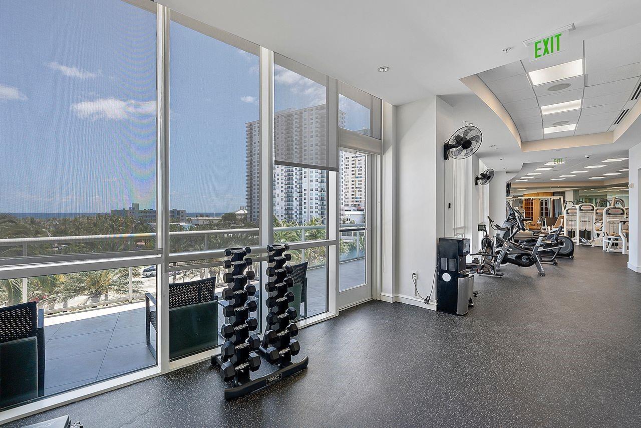 1 N Ocean Blvd 207