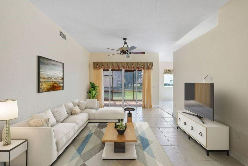 7919 Exeter Blvd 102