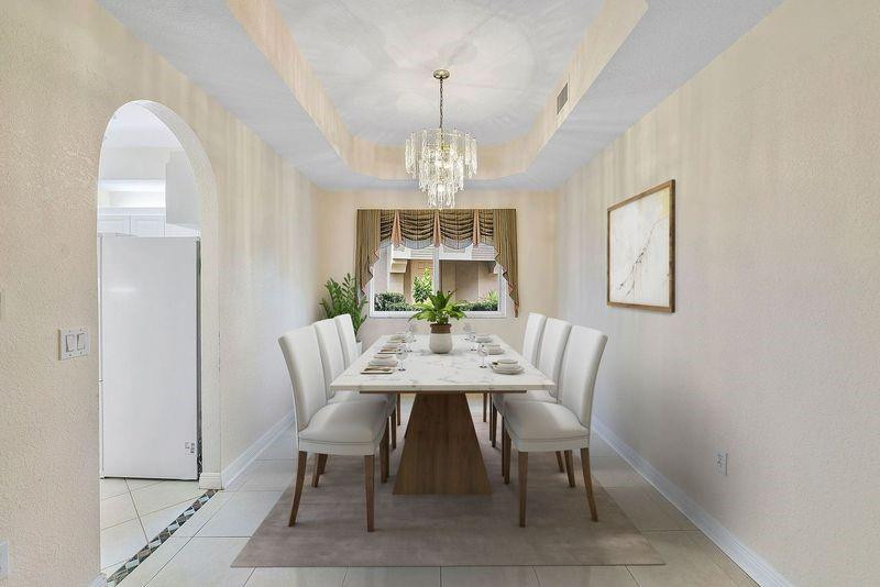 7919 Exeter Blvd 102