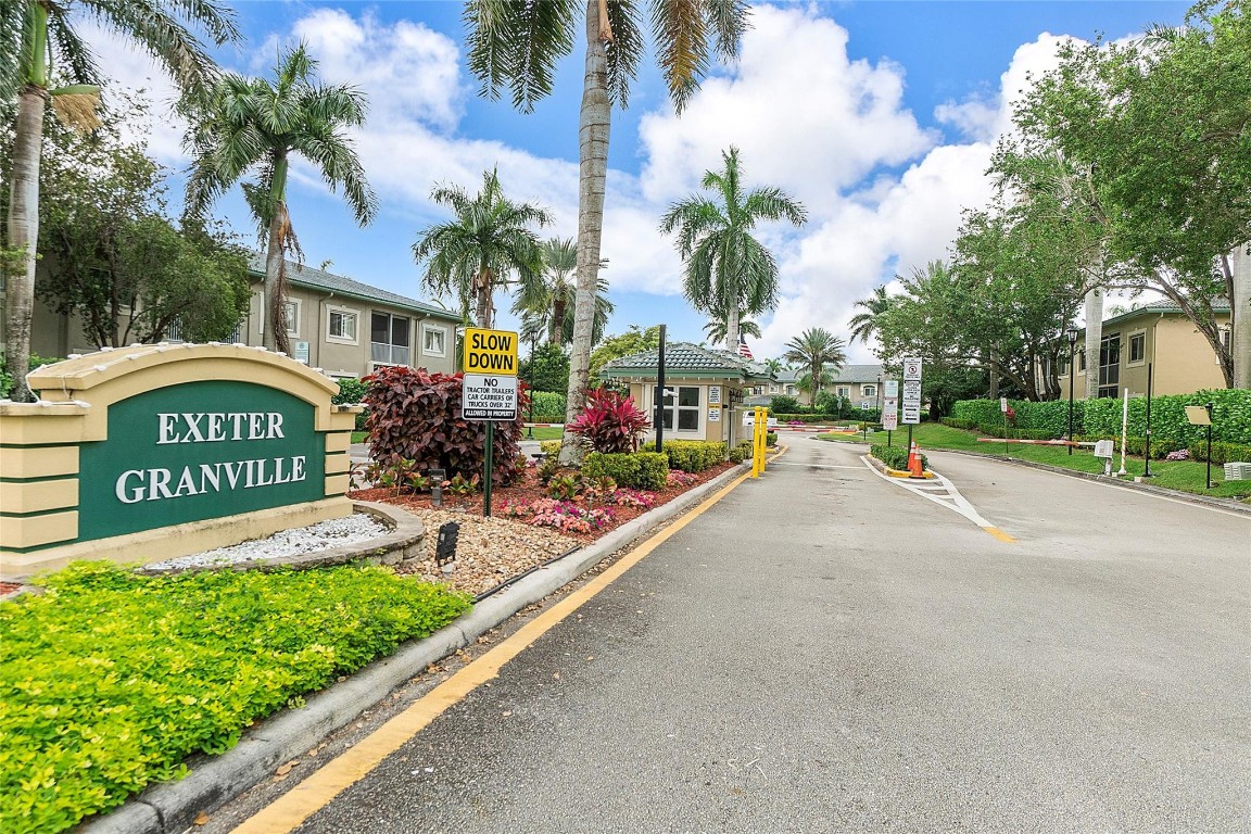 7919 Exeter Blvd 102