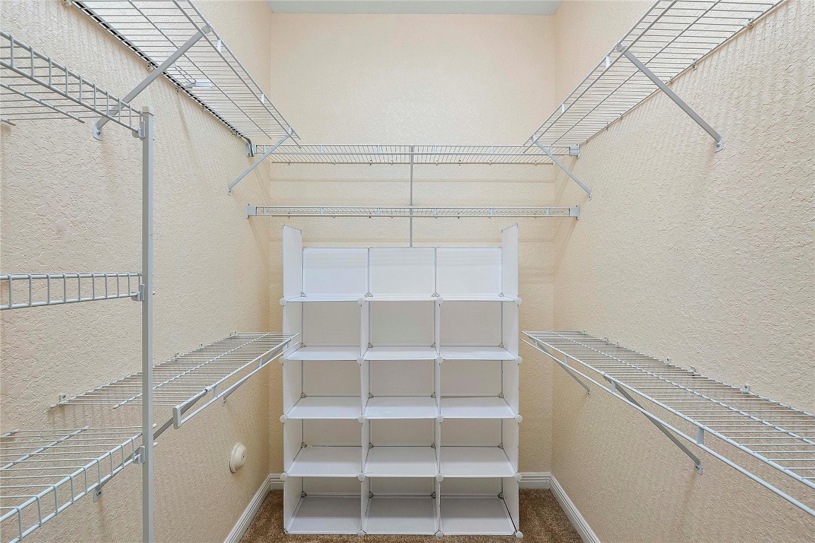 7919 Exeter Blvd 102