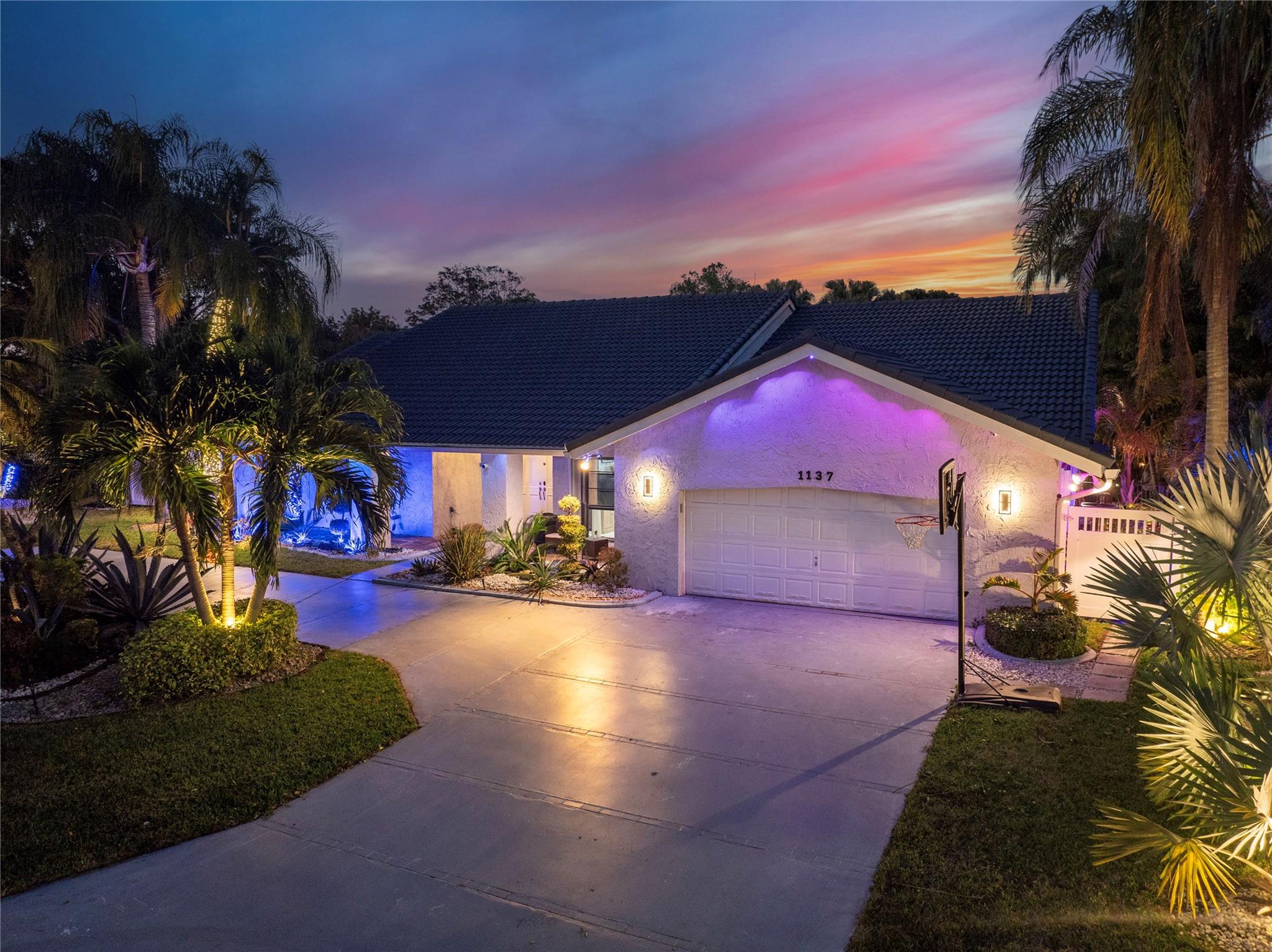 1137 NW 111th Way