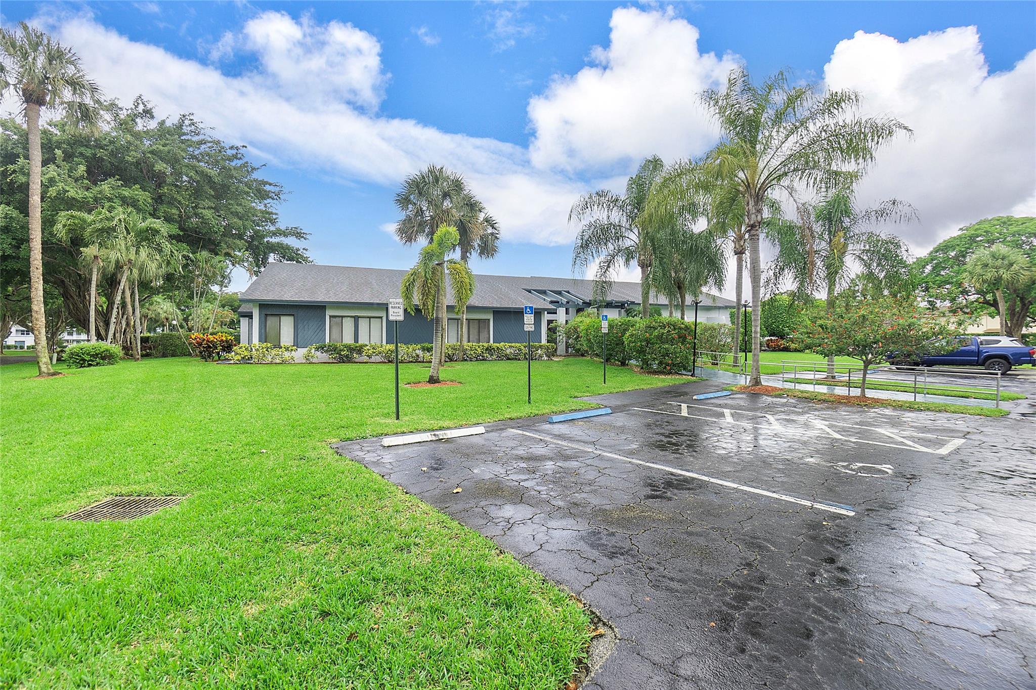 7664 NW 18th St 302