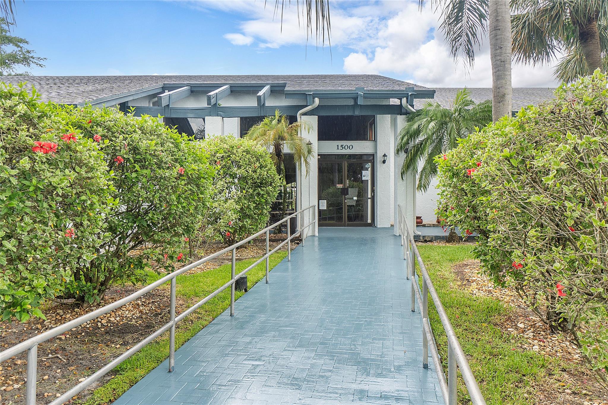 7664 NW 18th St 302