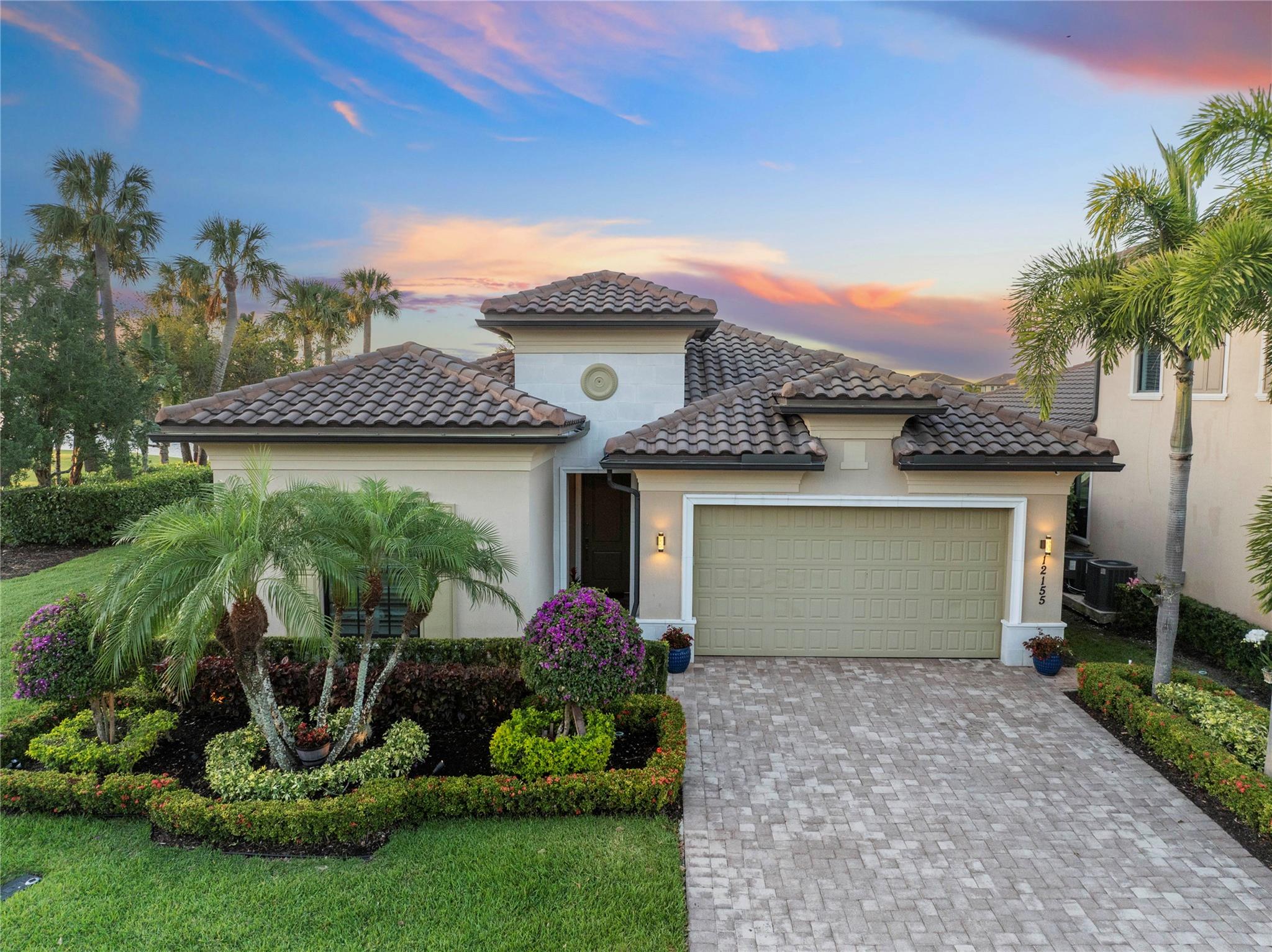 12155 S Baypoint Cir