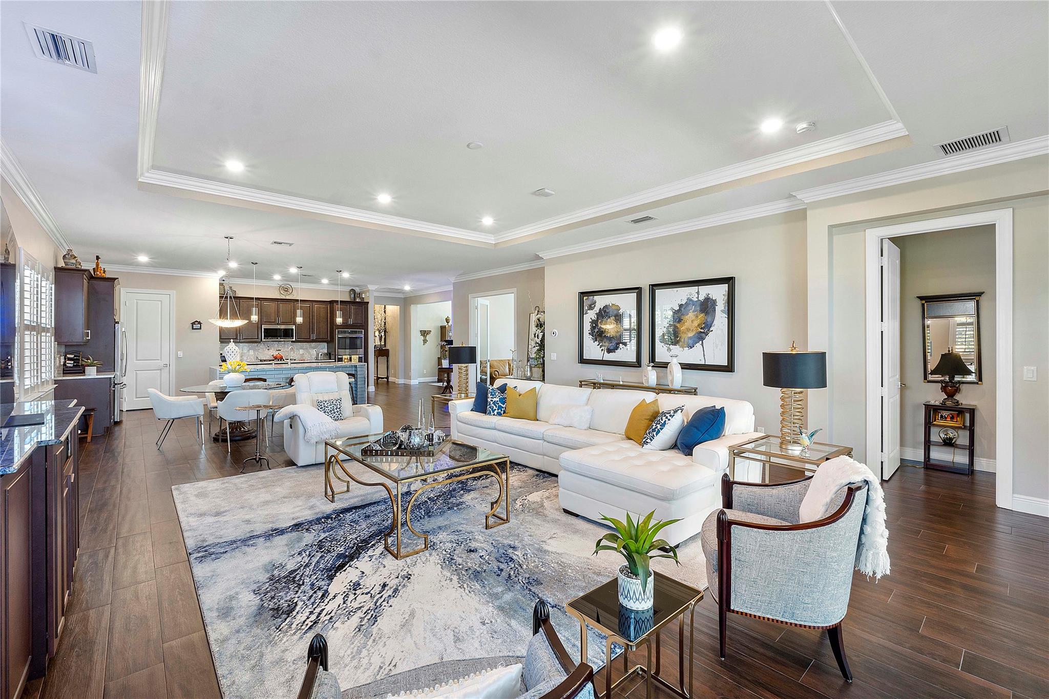 12155 S Baypoint Cir