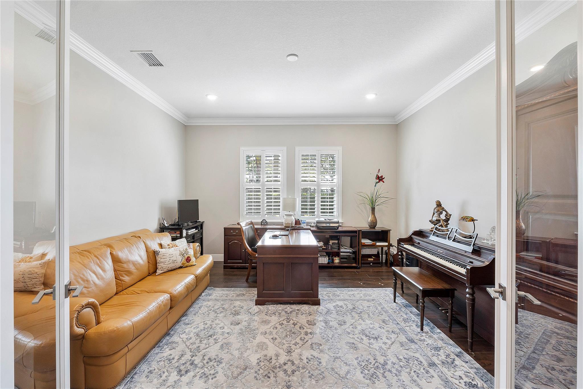 12155 S Baypoint Cir
