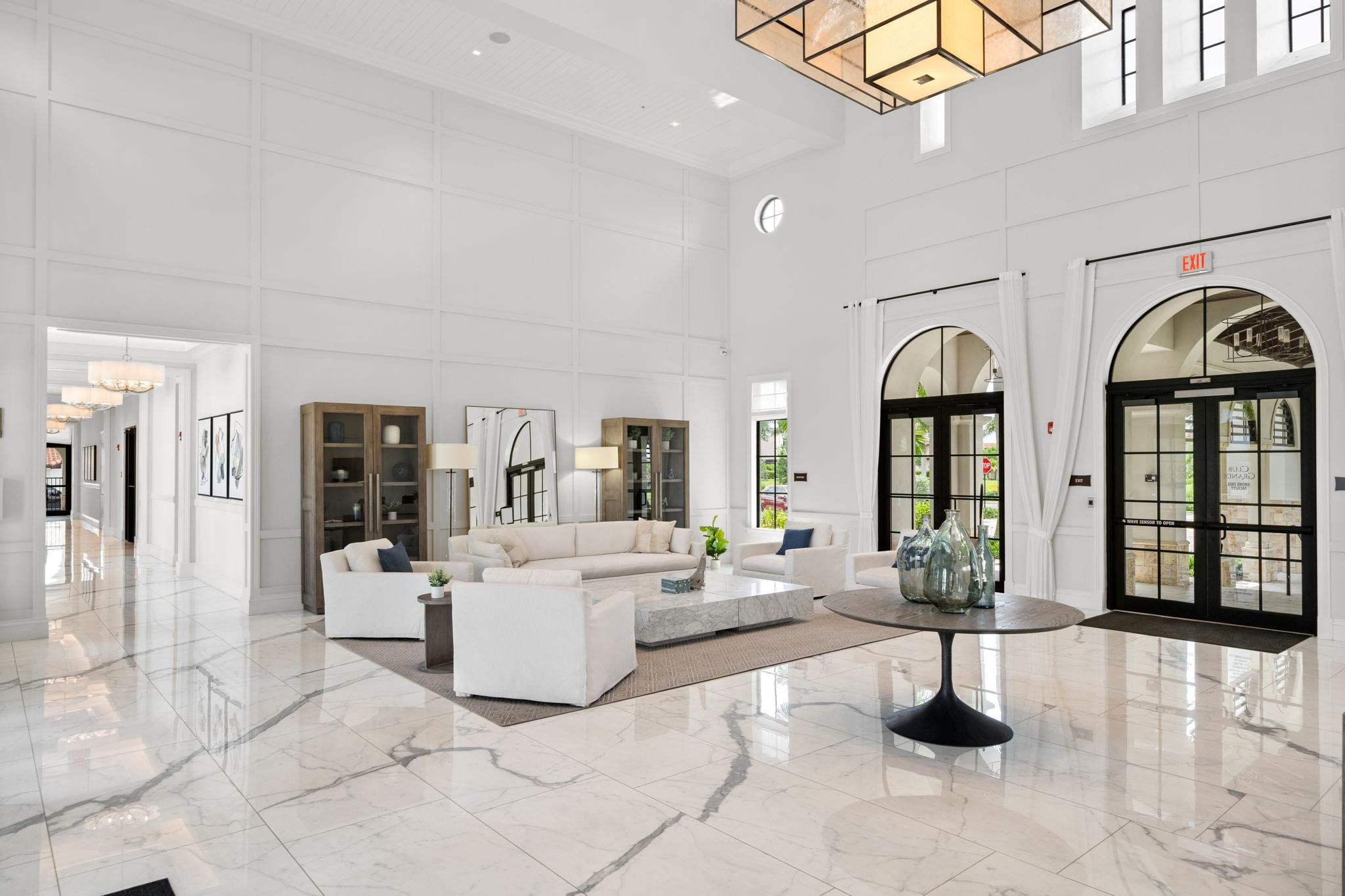 9125 Bay Dr