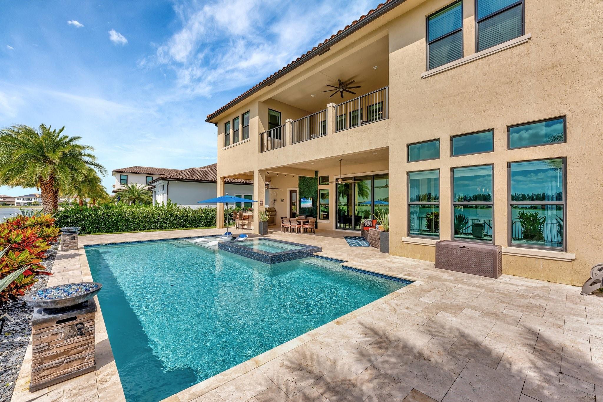 9125 Bay Dr