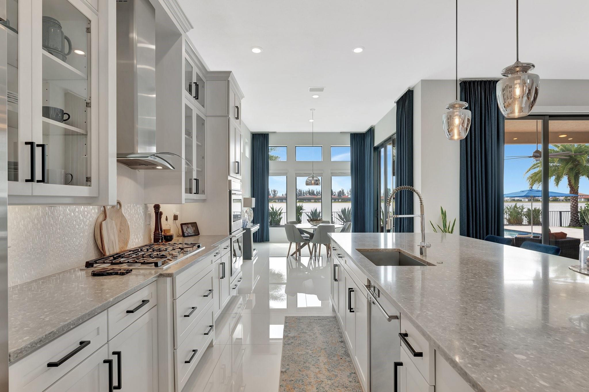 9125 Bay Dr