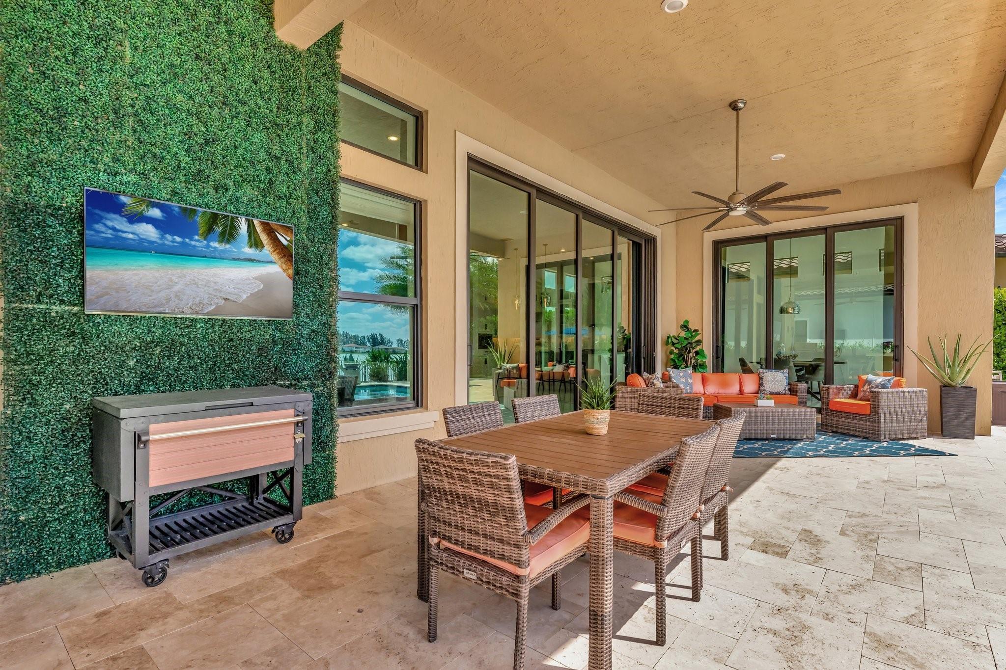 9125 Bay Dr