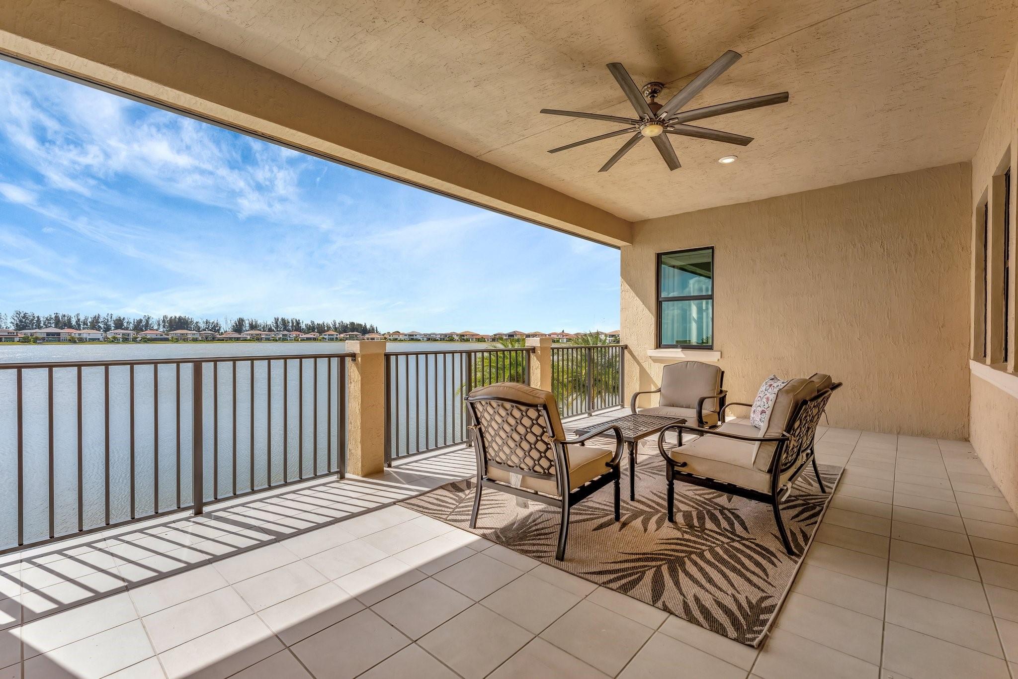 9125 Bay Dr