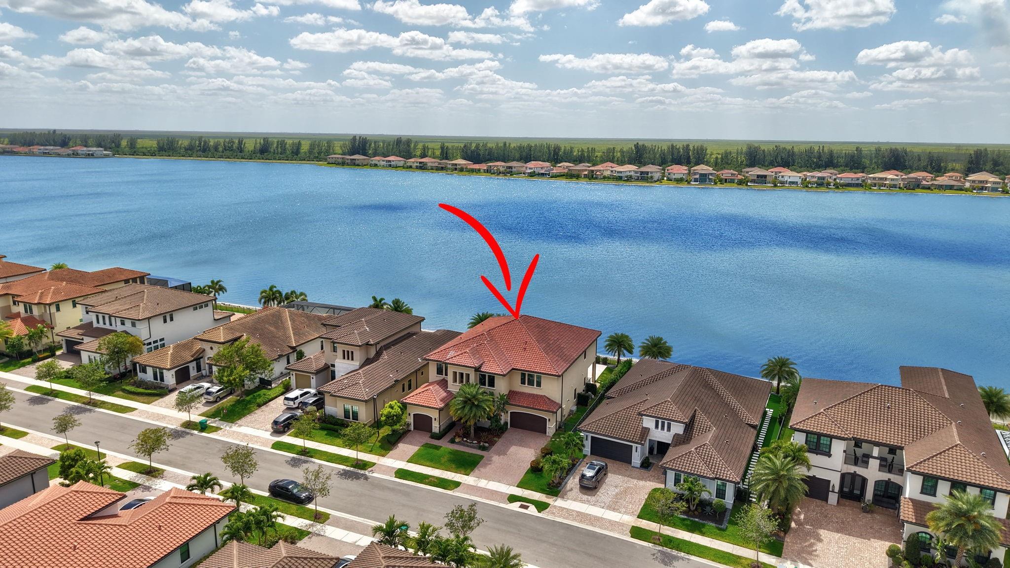 9125 Bay Dr