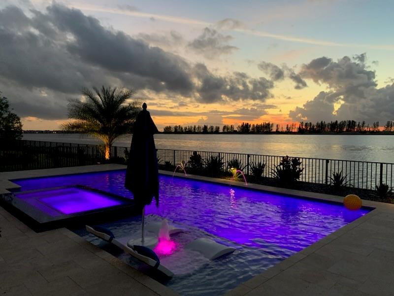 9125 Bay Dr