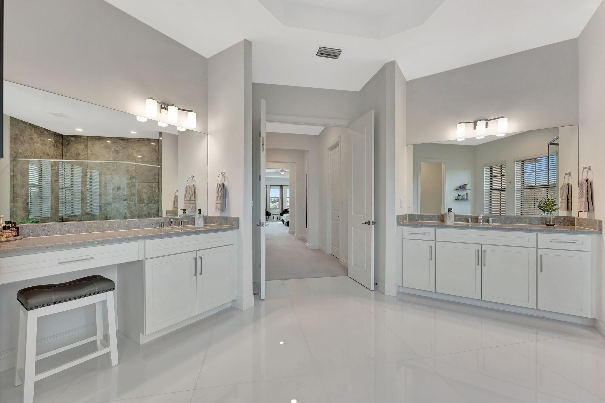 9125 Bay Dr