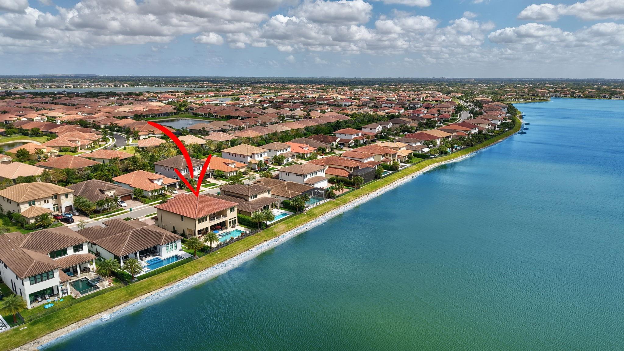 9125 Bay Dr