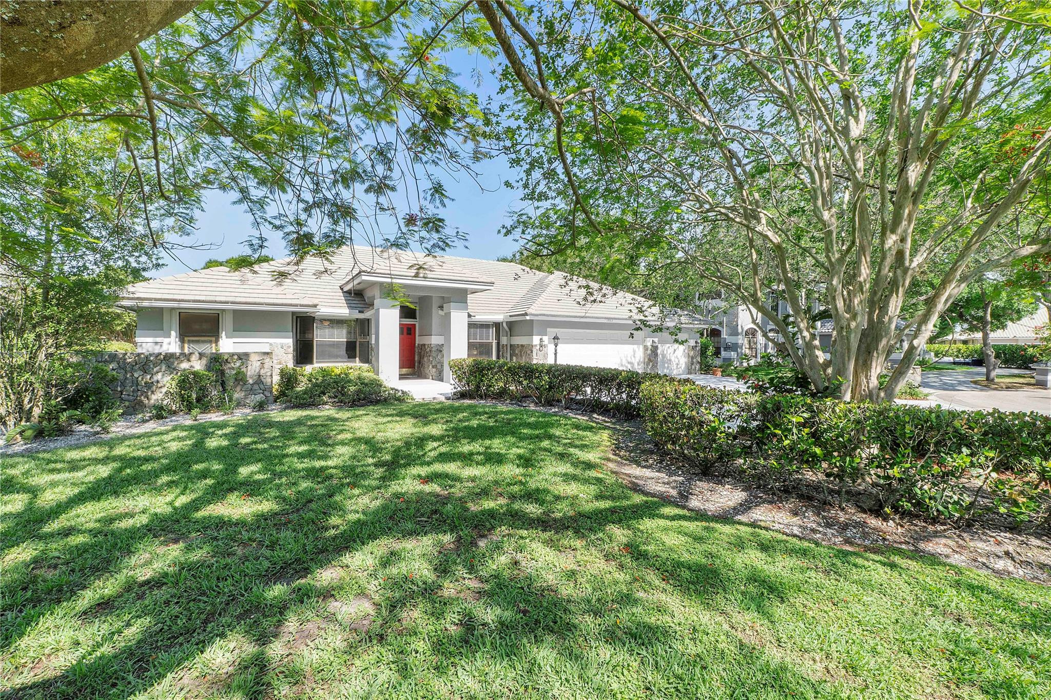 1963 Hartford Way