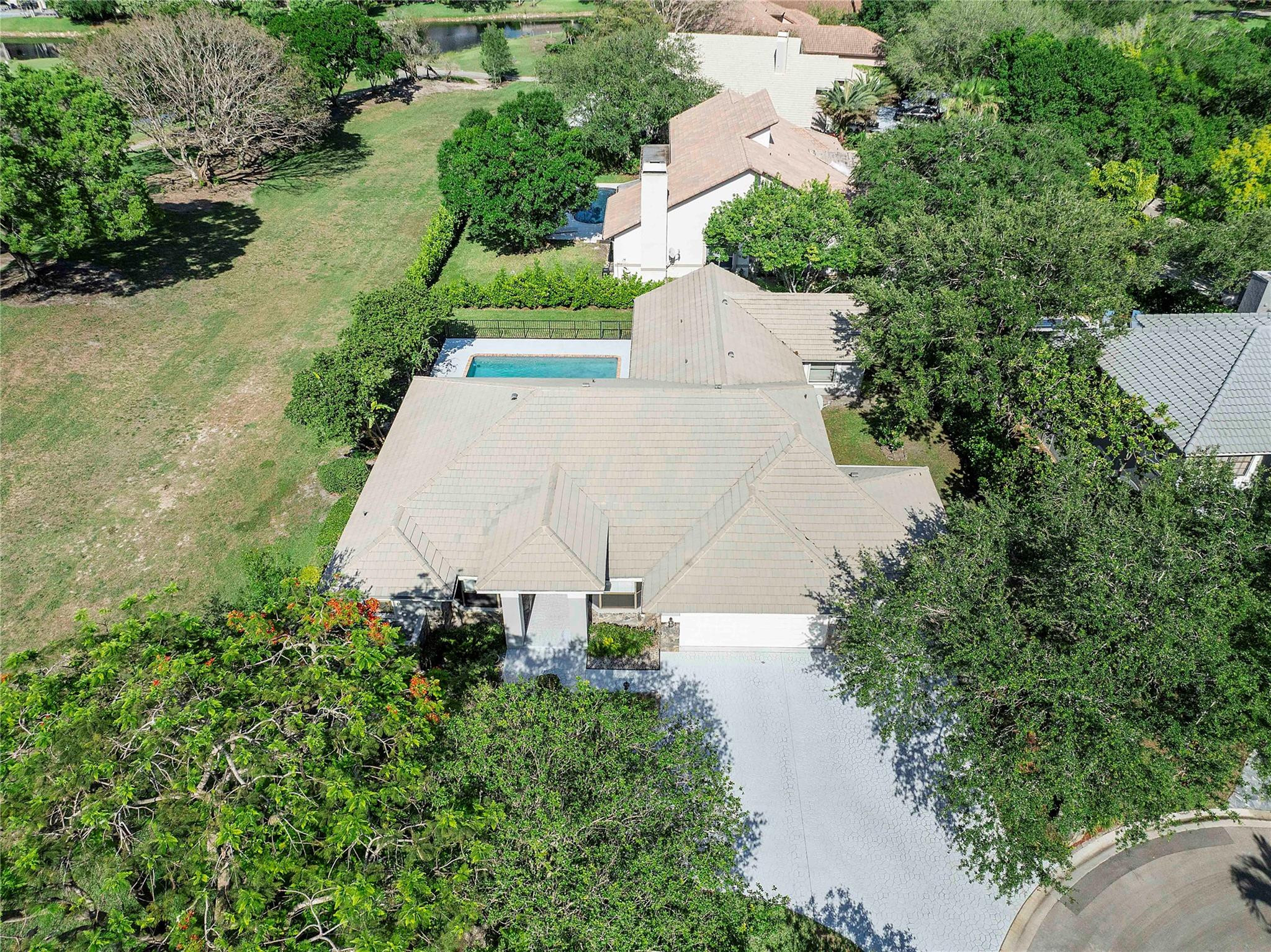 1963 Hartford Way