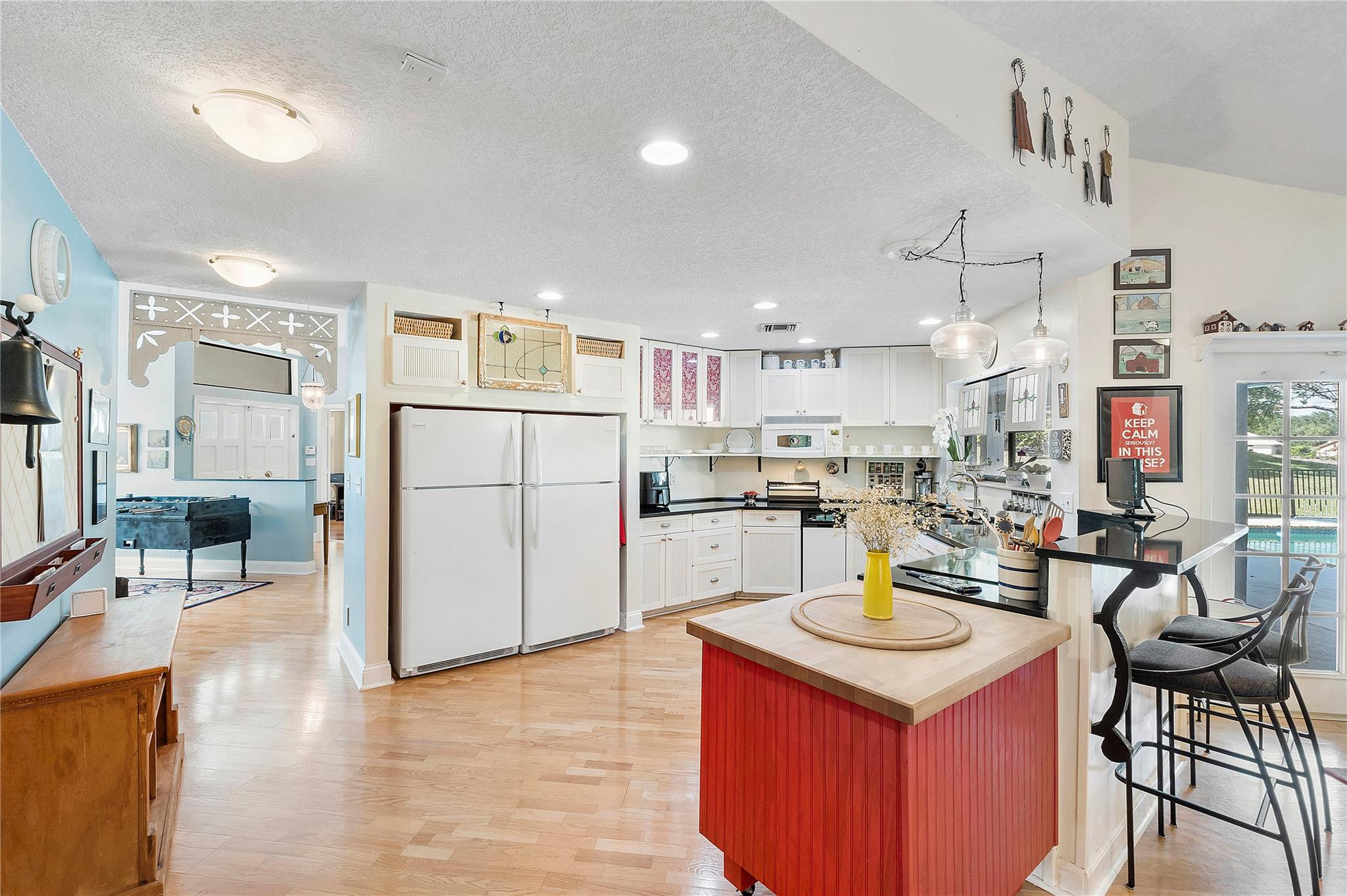 1963 Hartford Way