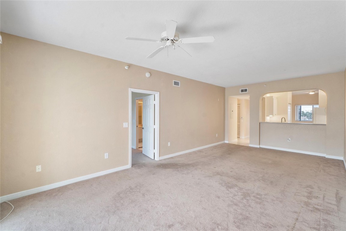 7611 Southampton Ter 405A