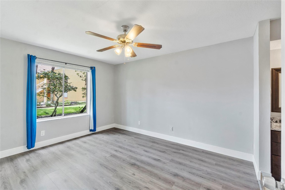 1030 CORAL CLUB DR 1030