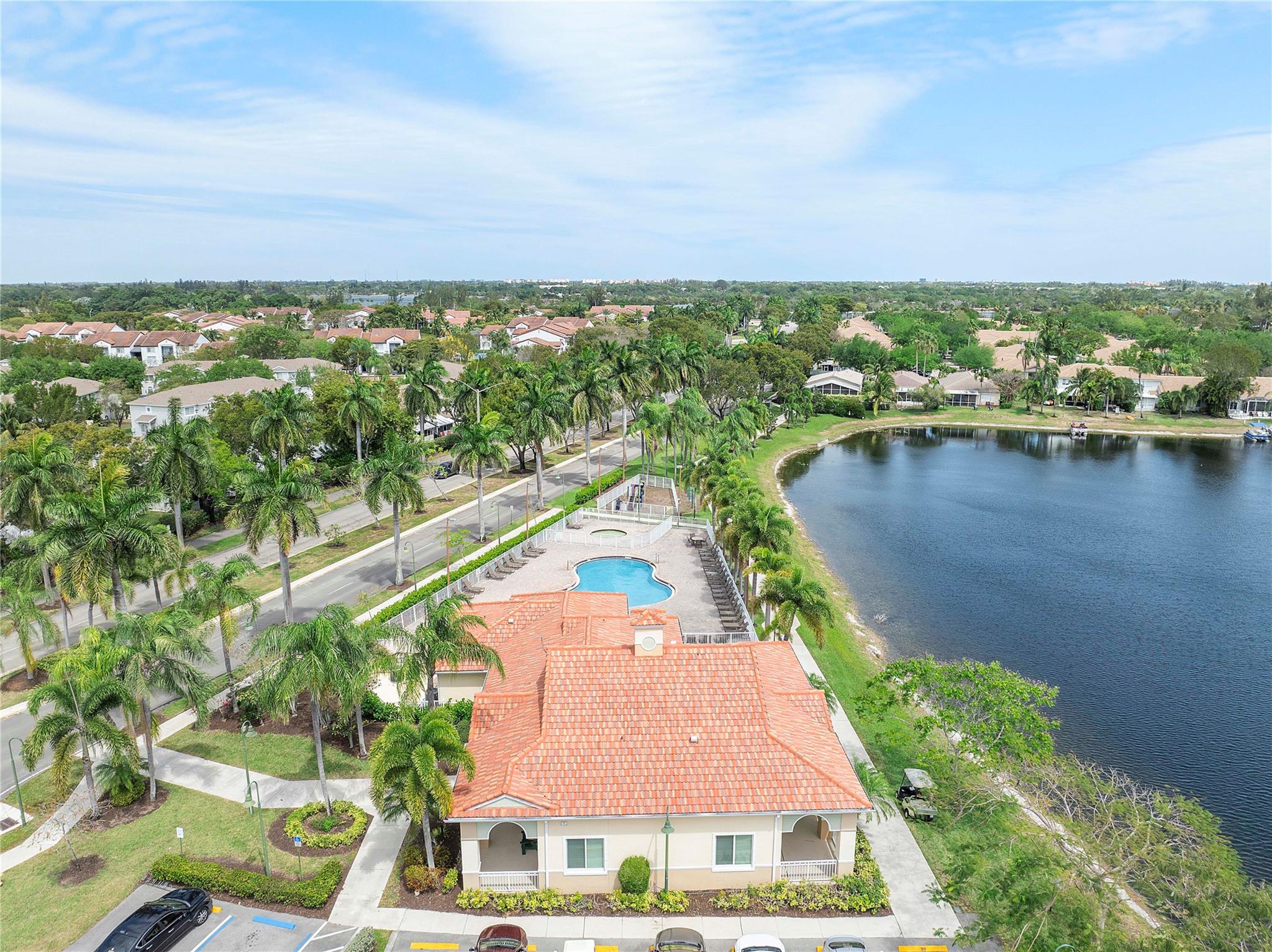 1367 SW 48th Ter
