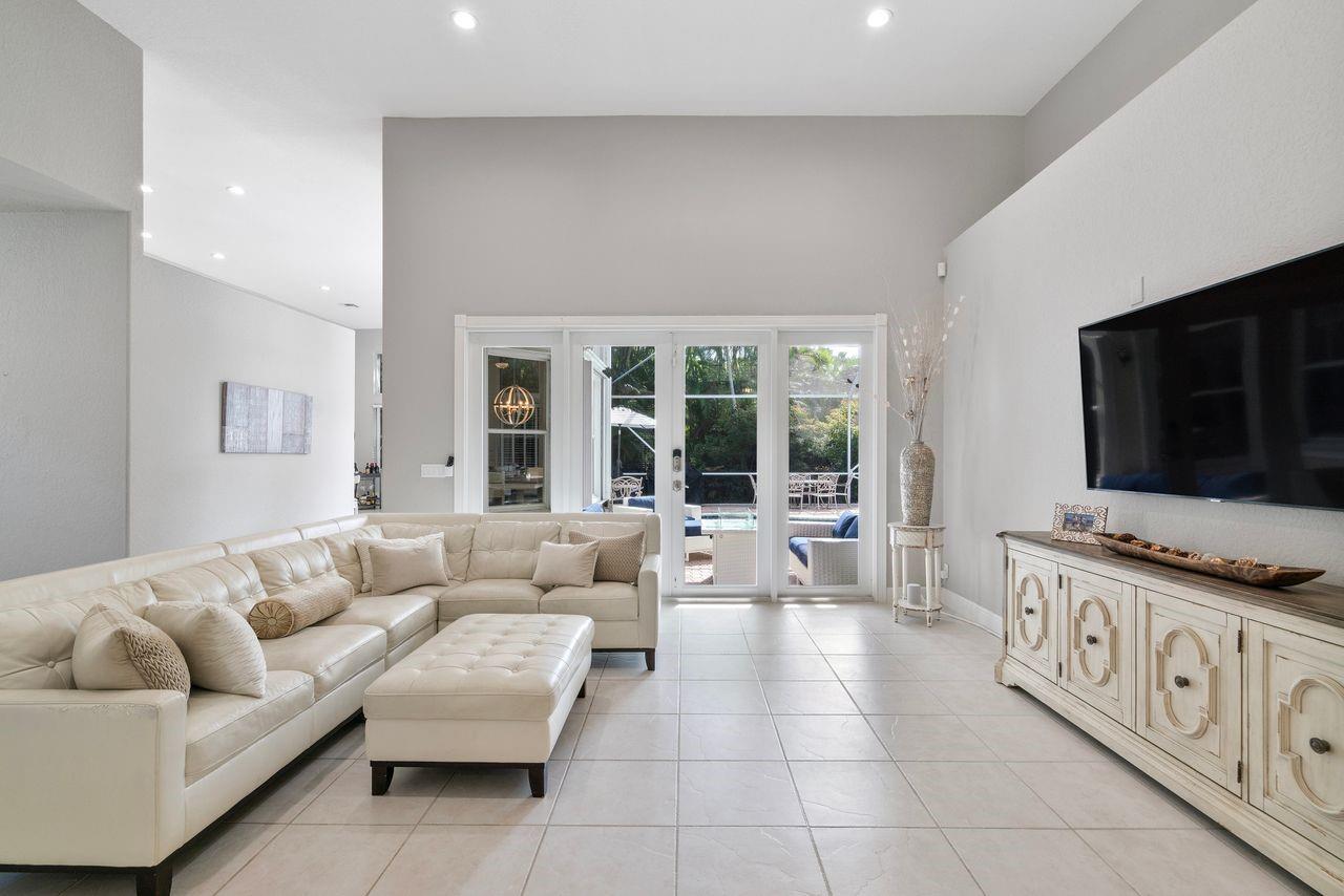6228 NW 125TH AVE