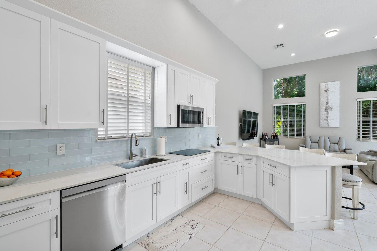 6228 NW 125TH AVE
