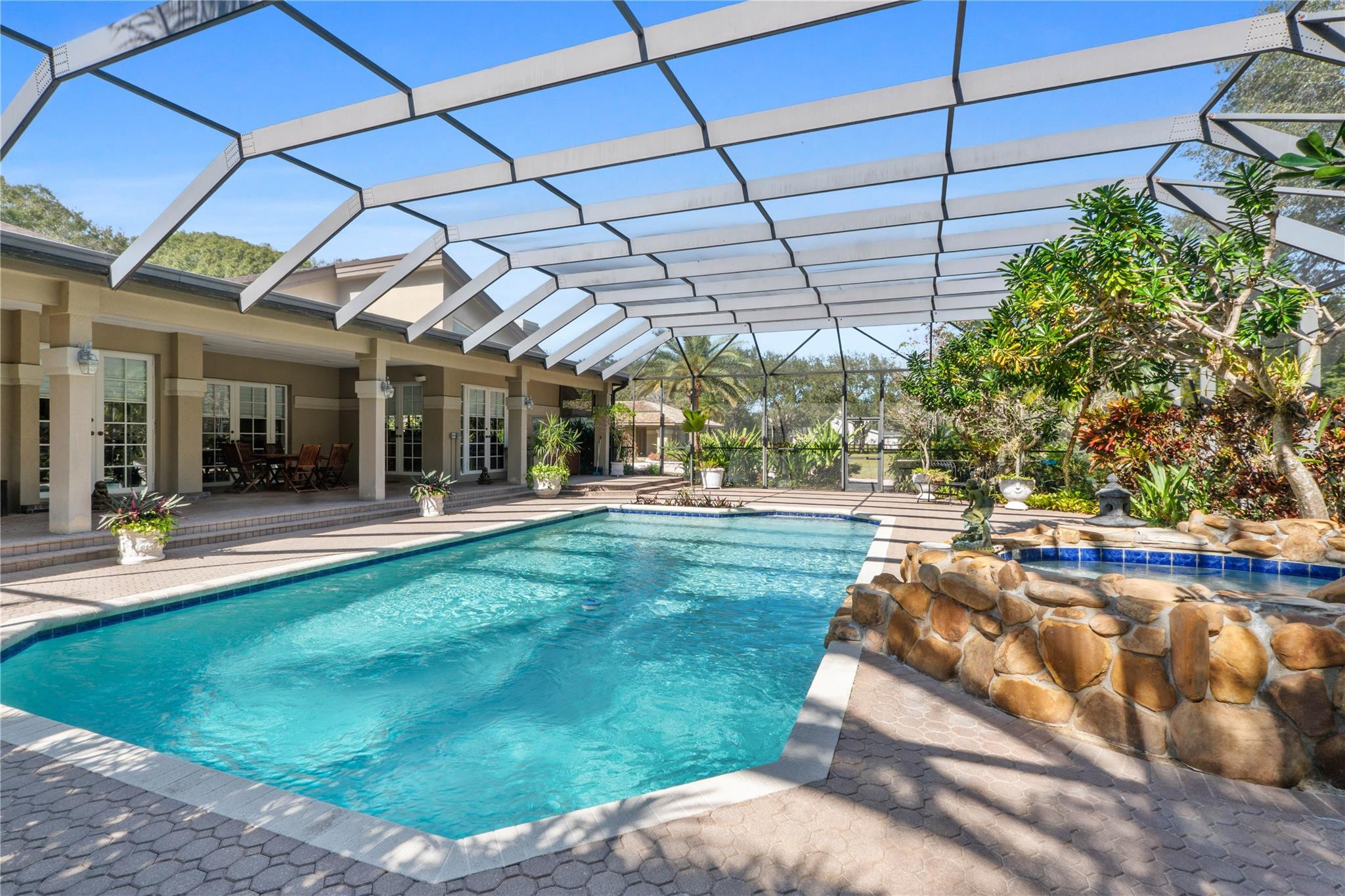 21798 Cartagena Dr