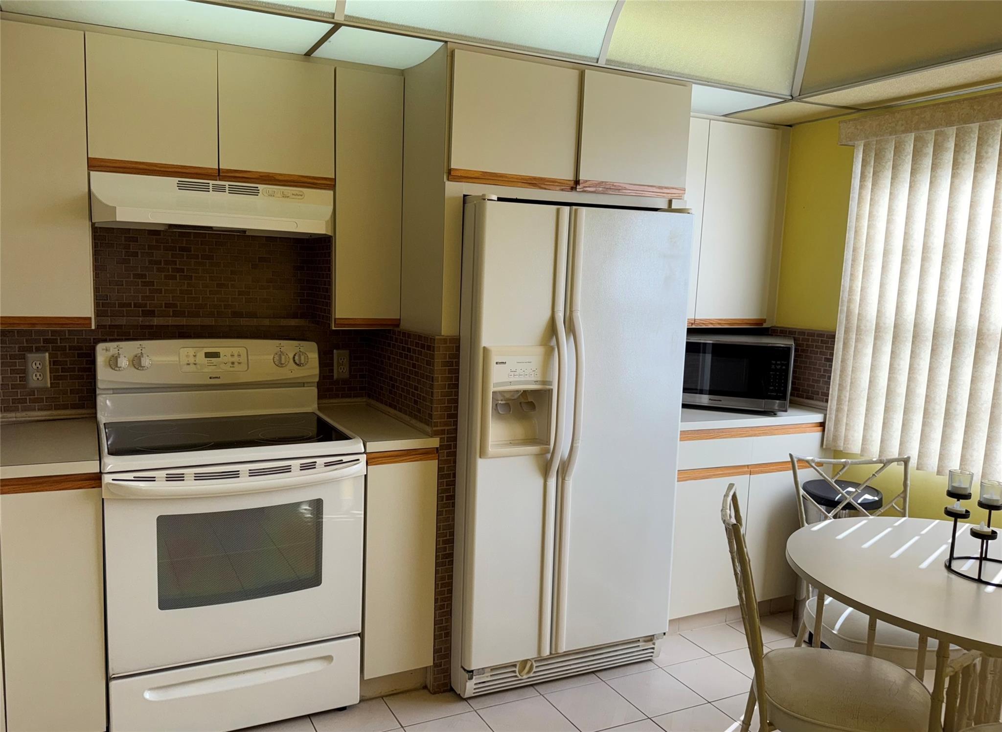 2903 SE VICTORIA CIR 03