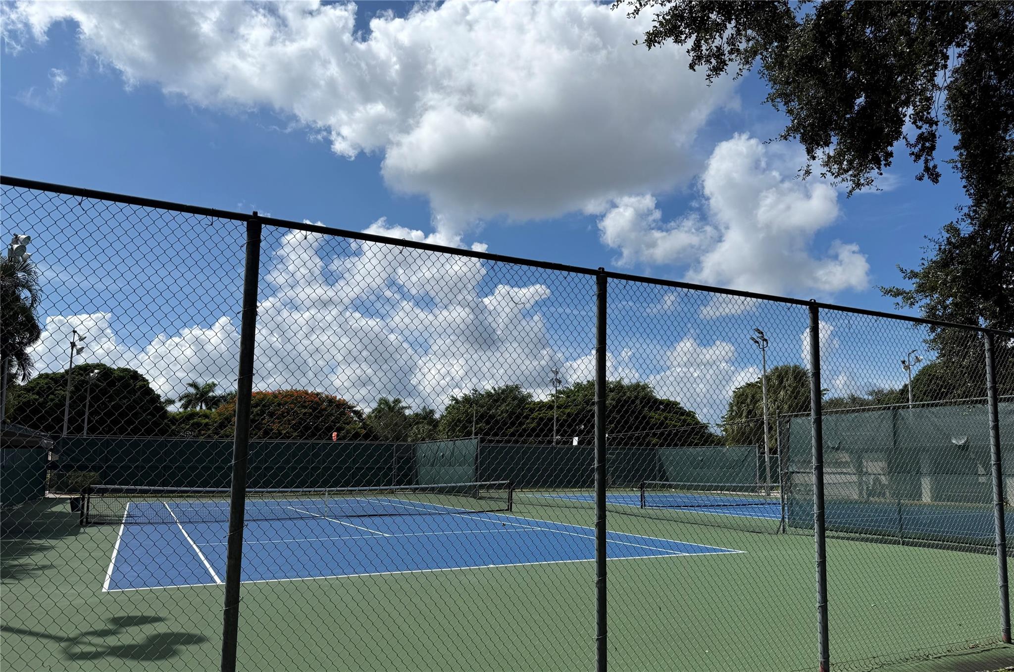 2903 SE VICTORIA CIR 03