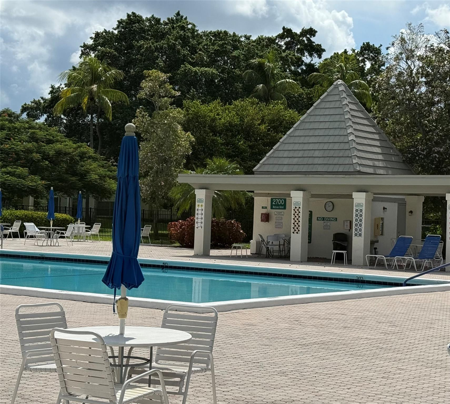 2903 SE VICTORIA CIR 03