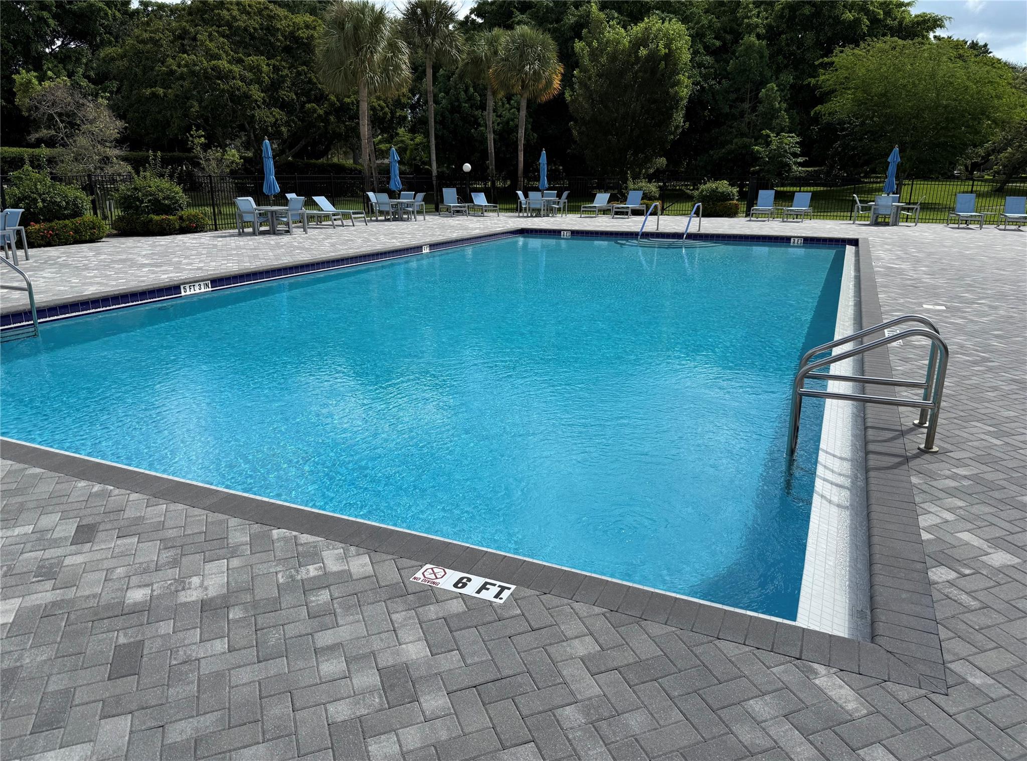 2903 SE VICTORIA CIR 03