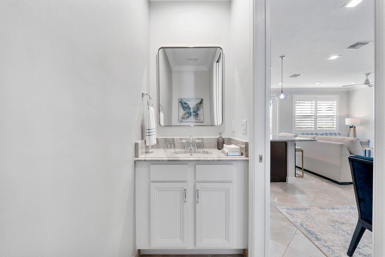 3119 Waterside Cir 3119