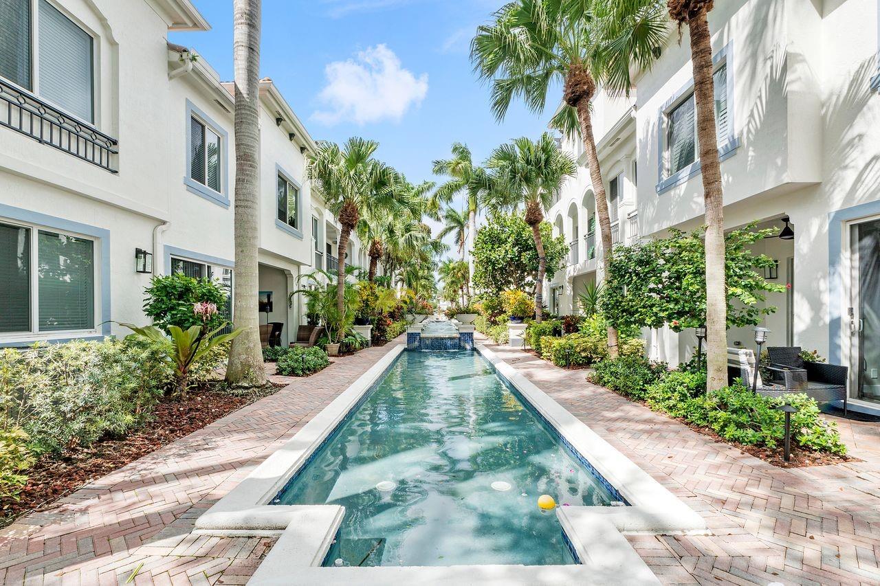 3119 Waterside Cir 3119