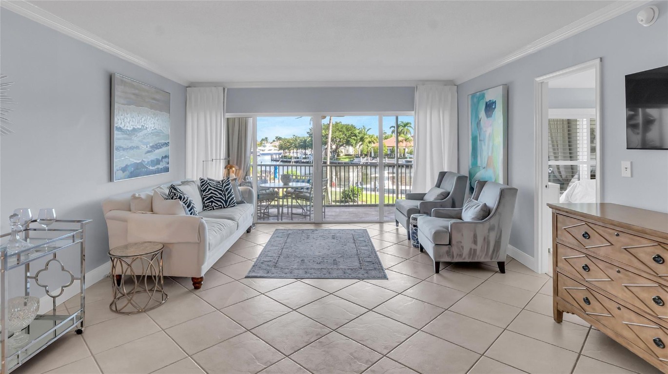 390 N Federal Hwy 206