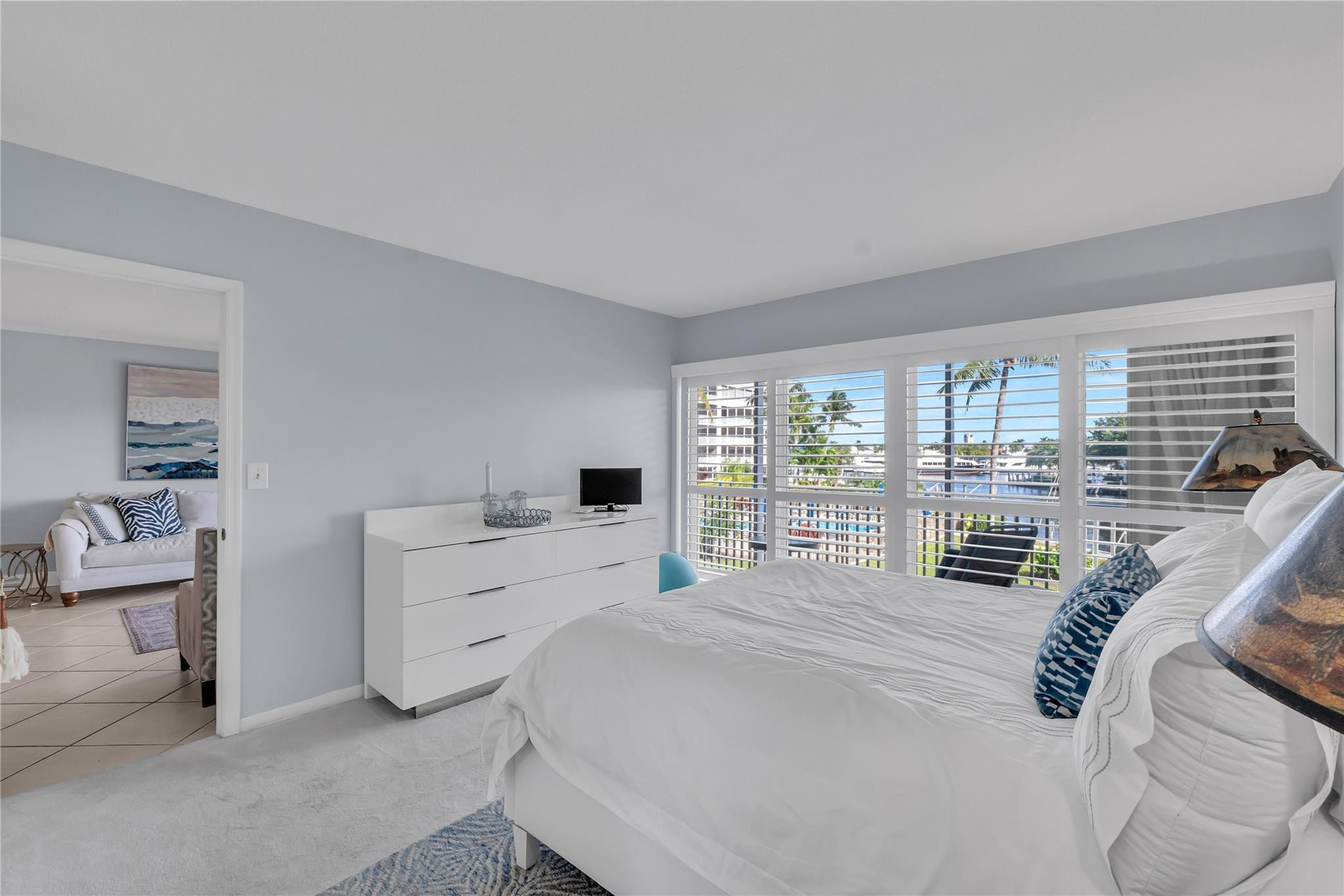 390 N Federal Hwy 206