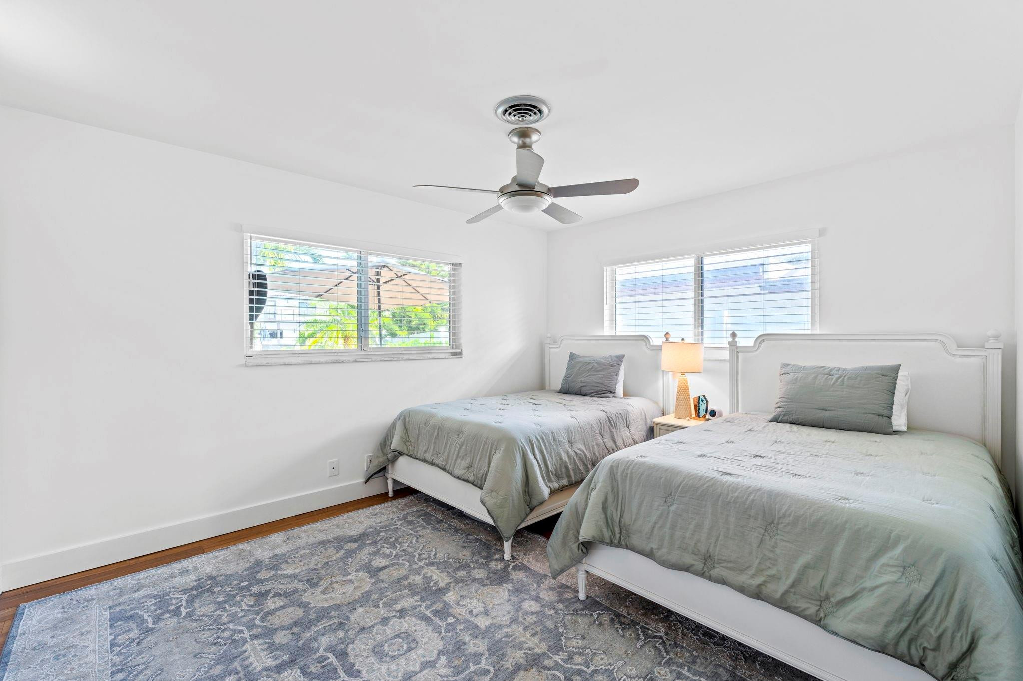 1941 Coral Reef Dr