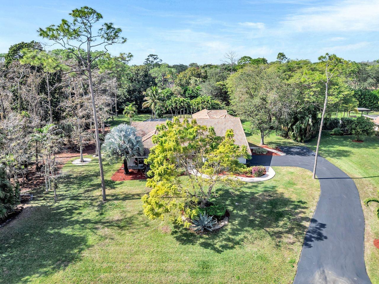 5440 NW 77th Terrace