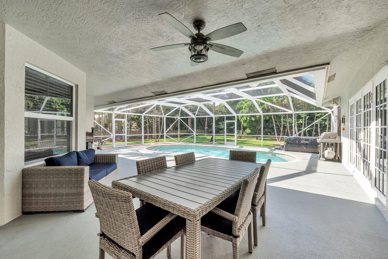 5440 NW 77th Terrace