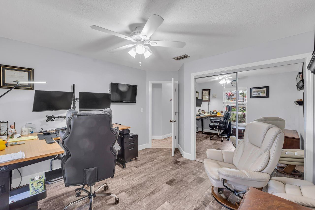 5440 NW 77th Terrace