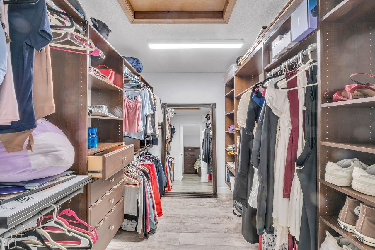 5440 NW 77th Terrace