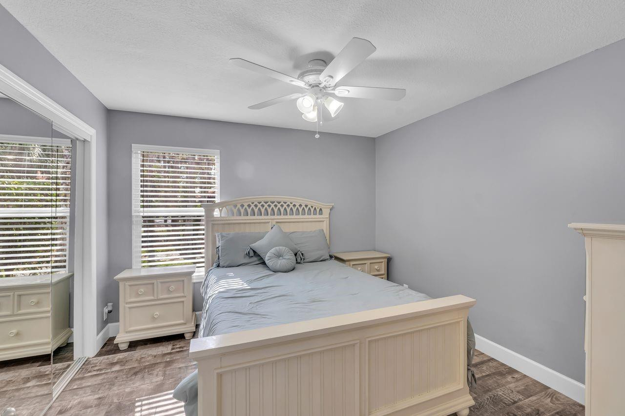 5440 NW 77th Terrace