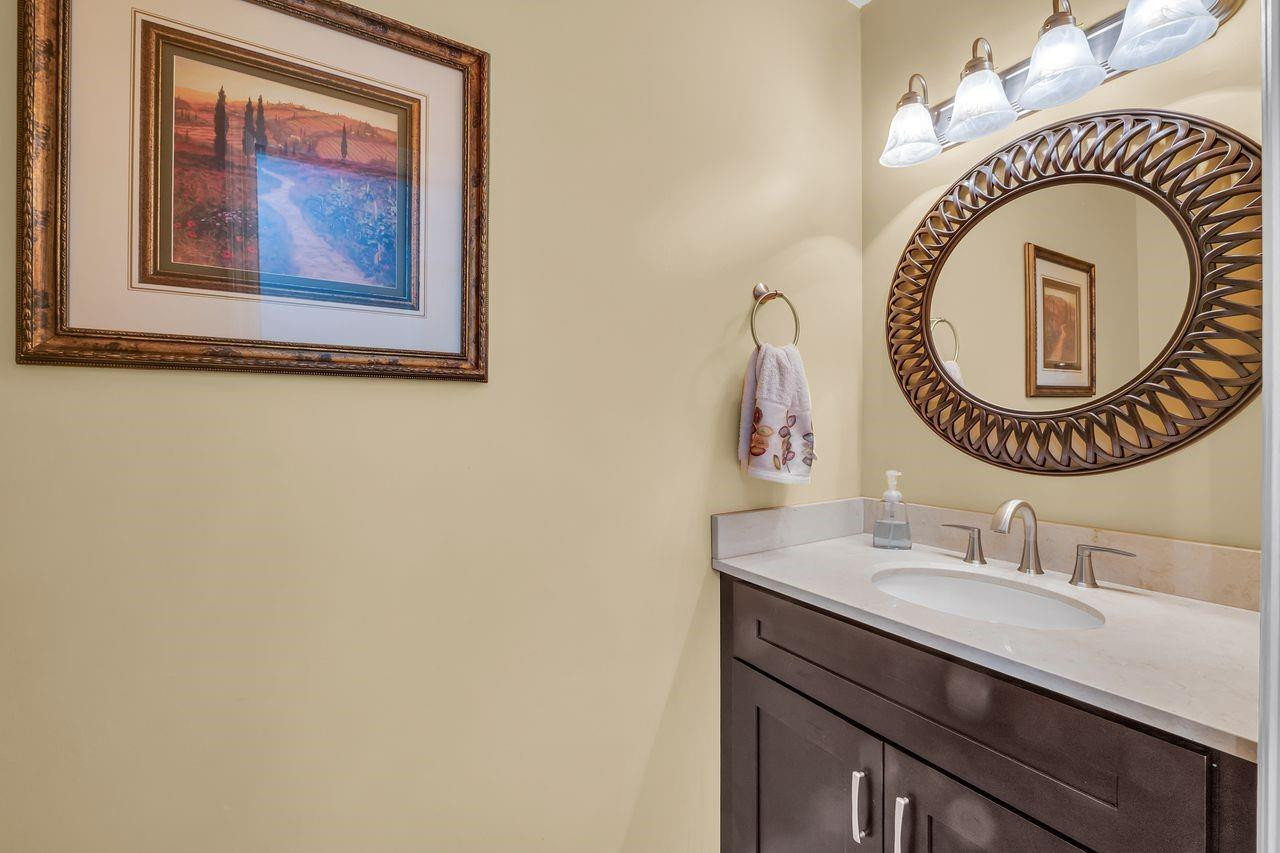 5440 NW 77th Terrace