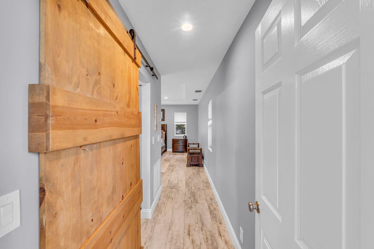 5440 NW 77th Terrace