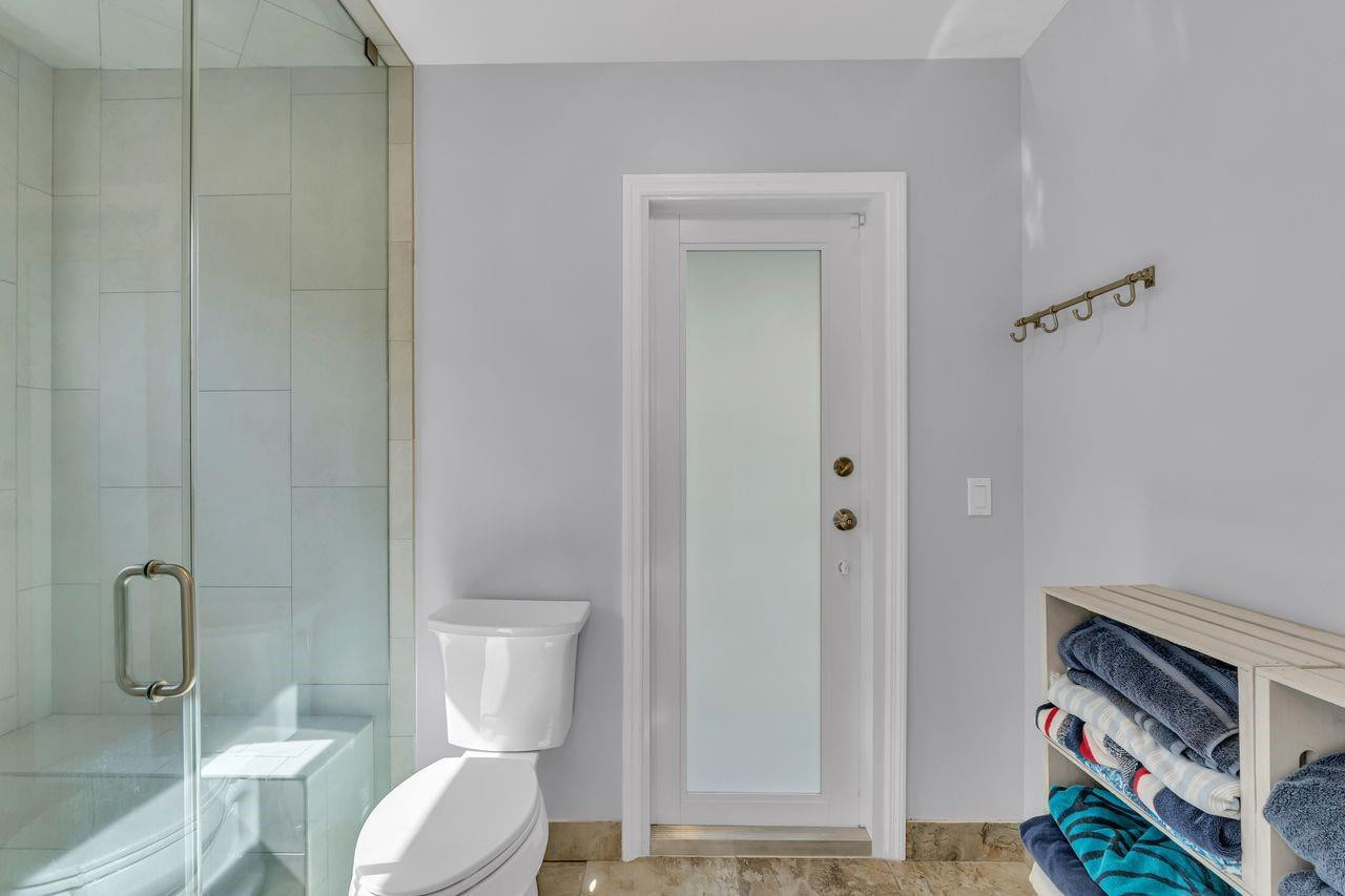 5440 NW 77th Terrace