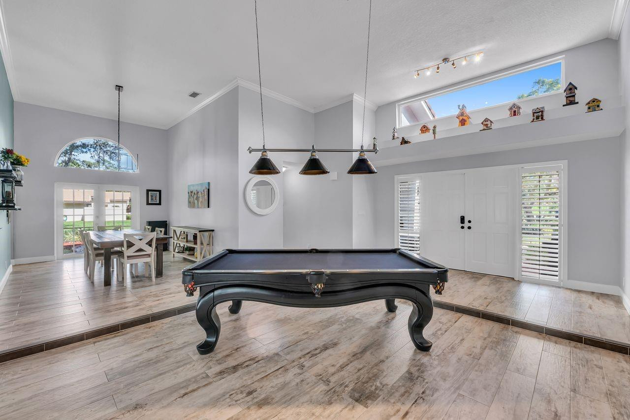 5440 NW 77th Terrace