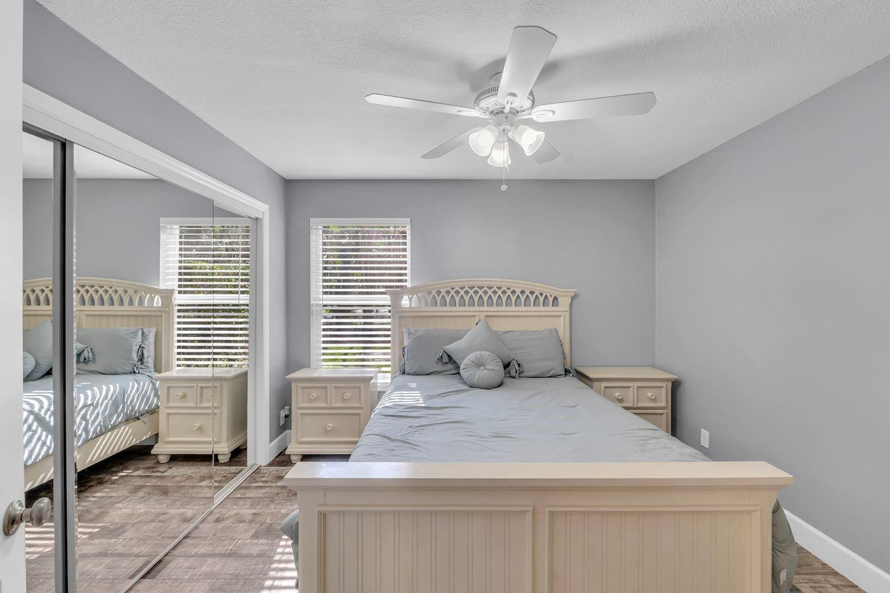 5440 NW 77th Terrace